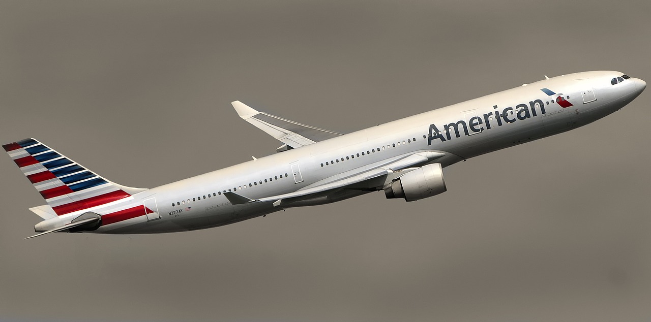 شركة الخطوط الجوية الأمريكية American Airlines