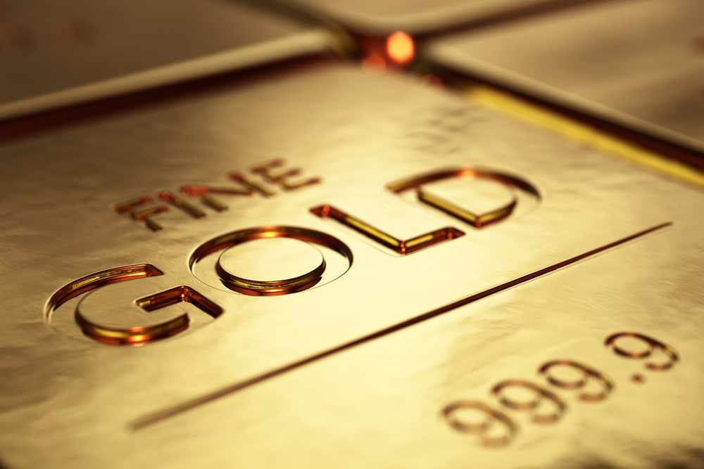 Oil rebounds as gold prices rise due to the US dollar