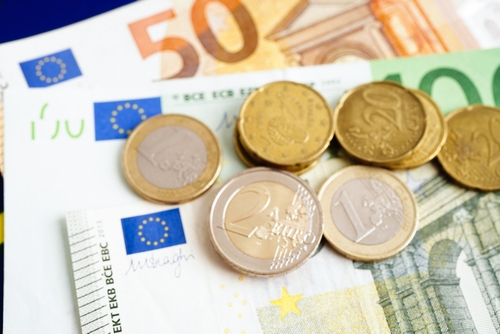 El euro alcanza máximos de ocho meses