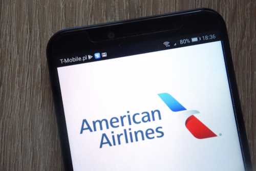 American Airlines Stock Rises 4% After Reducing Losses