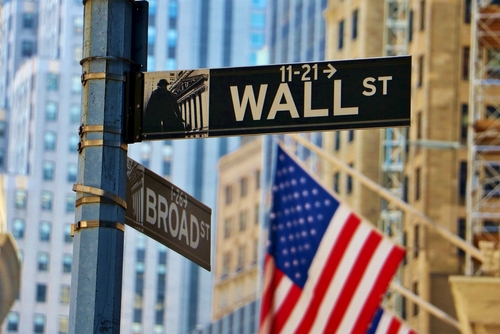 Wall Street Rallies Ahead of Trump's New Term