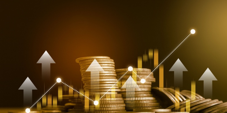 Gold Holds Above $2,900 Amid Rate &#038; Trade Tensions