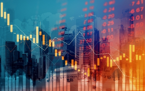 Commodity-Linked Currencies Decline as Trump Signals More Tariffs
