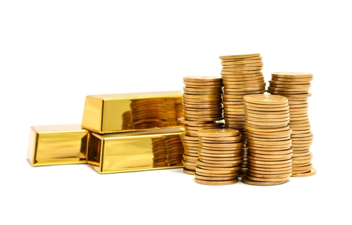 Gold Rises Amid Renewed Trade Concerns