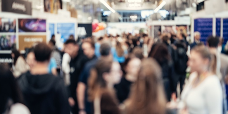 Ventas minoristas australianas caen menos de lo previsto