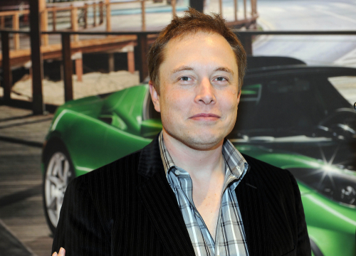 Elon Musk predice un aumento masivo para Tesla