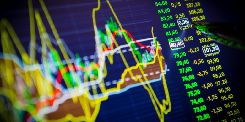 U.S. Stocks Slide on Economic and Trade Uncertainty