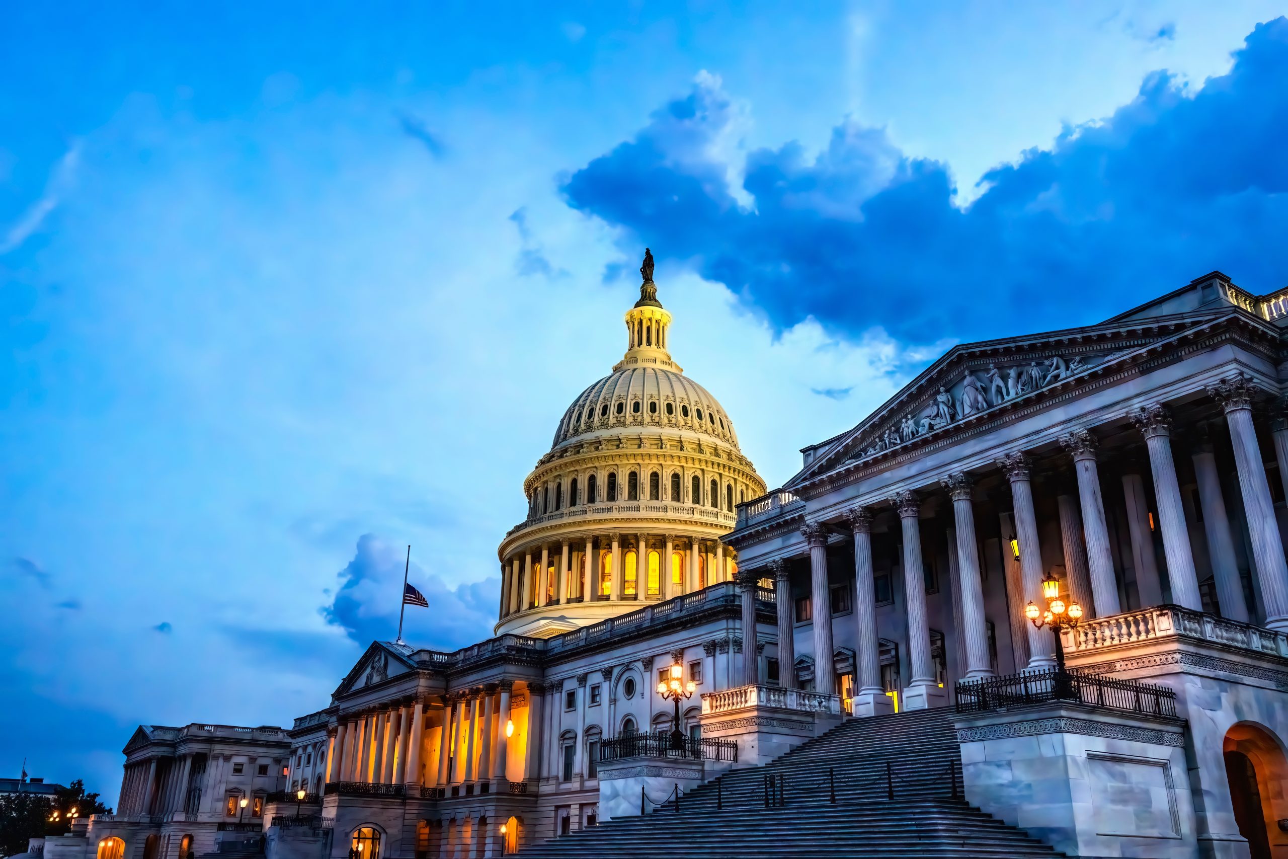 Fed Minutes Reveal Rare Split on Rate Path
