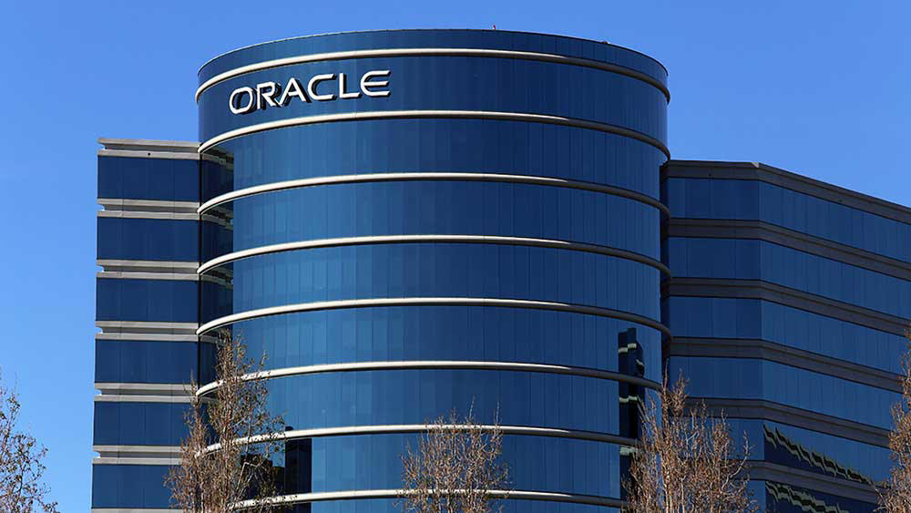 ما هي شركة Oracle؟ تعرف على تاريخها وخدماتها التقنية