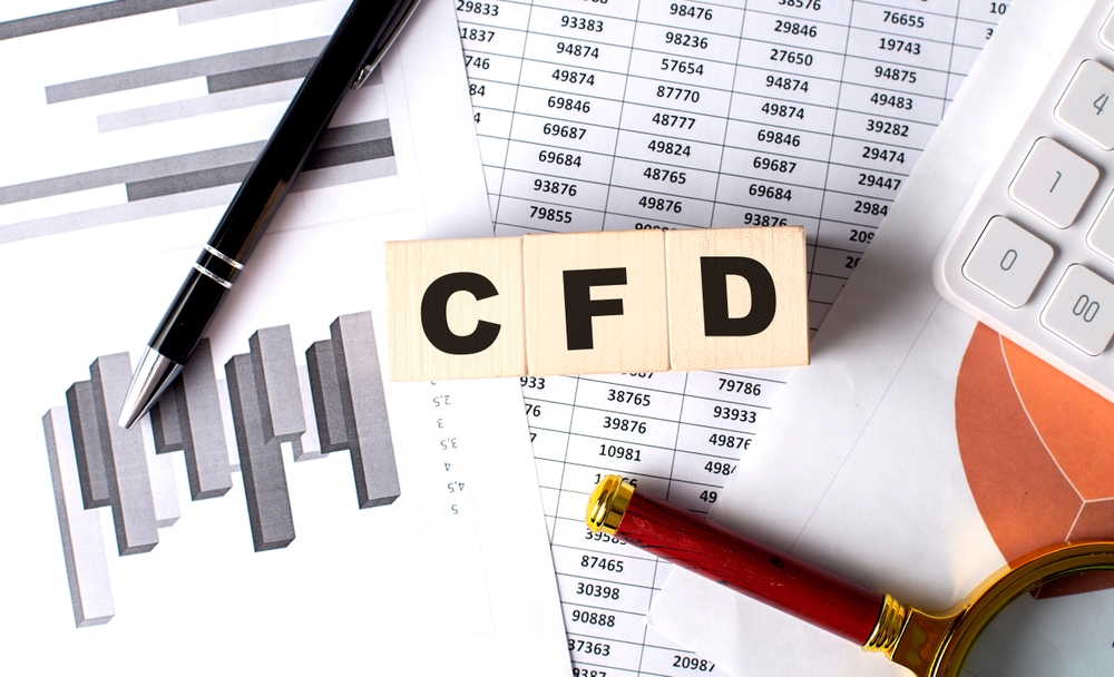 CFD Trading Guide: Learn Risks, Benefits